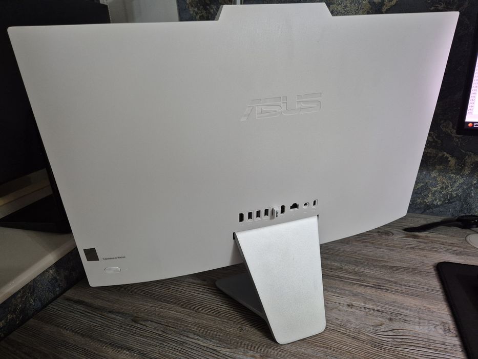 Моноблок новый Мощный Asus Corei5\ОЗУ 16гб\24 дюйм