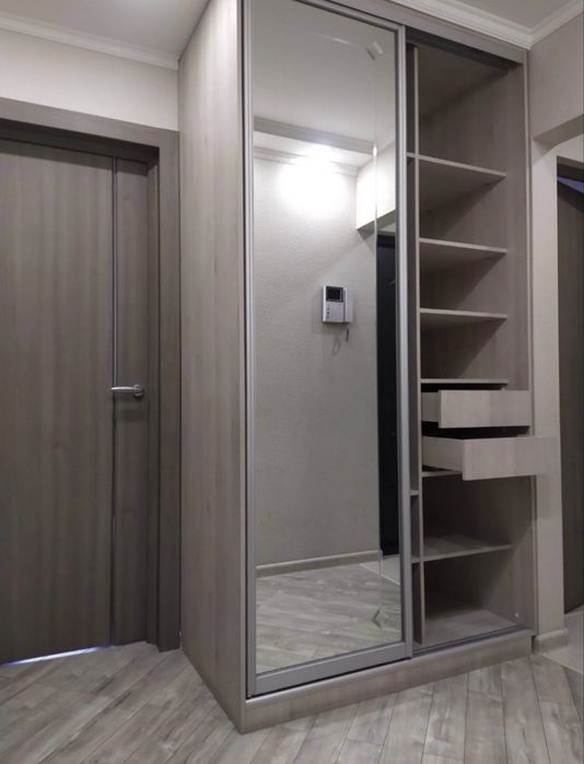 СРОЧНО!!! Шкаф из материала MDF производитель EGGER