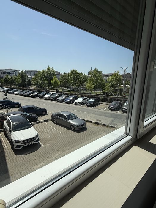 Inchiriez garsoniera