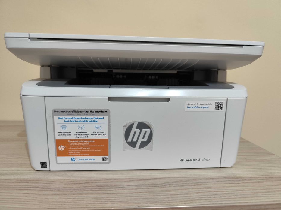 Vând imprimanta LaserJet MFP M140we.