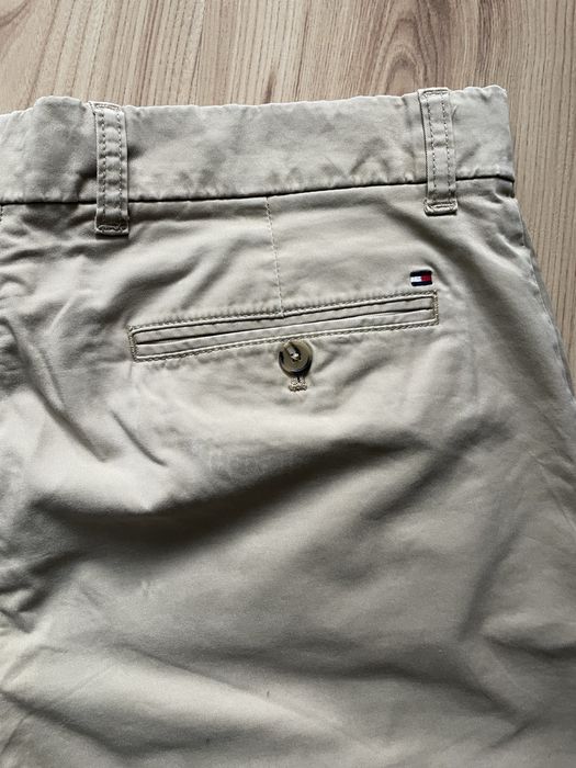 TOMMY HILFIGER / мъжки къс панталон W33