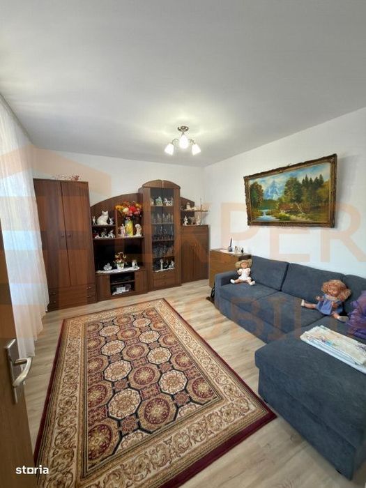 Casa de vanzare in Medeea | 3 camere | Curte generoasa | Renovata Comp