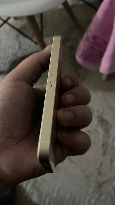 айфон 5 с срочно продам