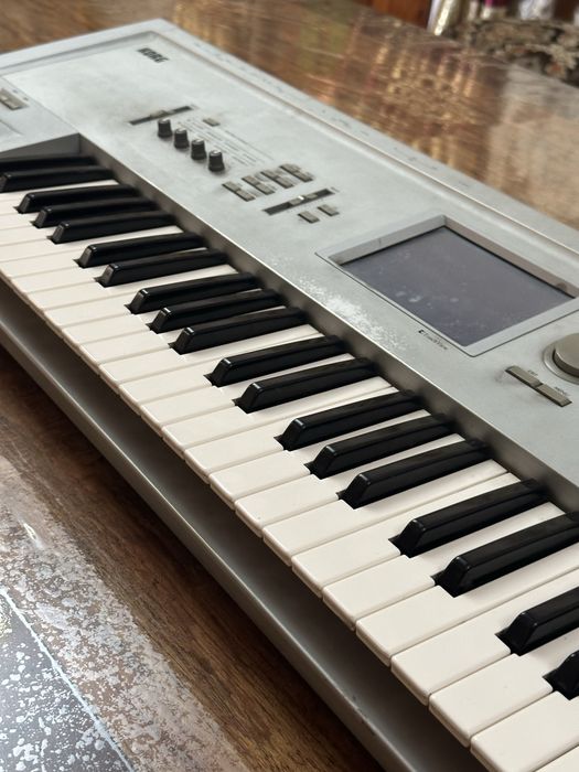 Продается КОРГ тритон