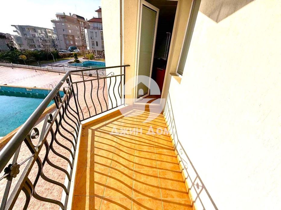 Продава се Тристаен апартамент в Свети Влас - 95 кв.м за 1000 €/кв.м - Снимка #2