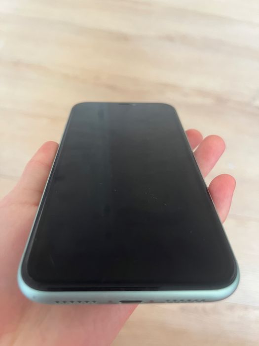Продается Iphone 11