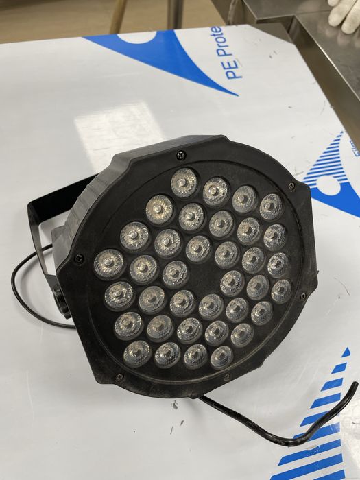 RGB Led Par / Диско прожектор