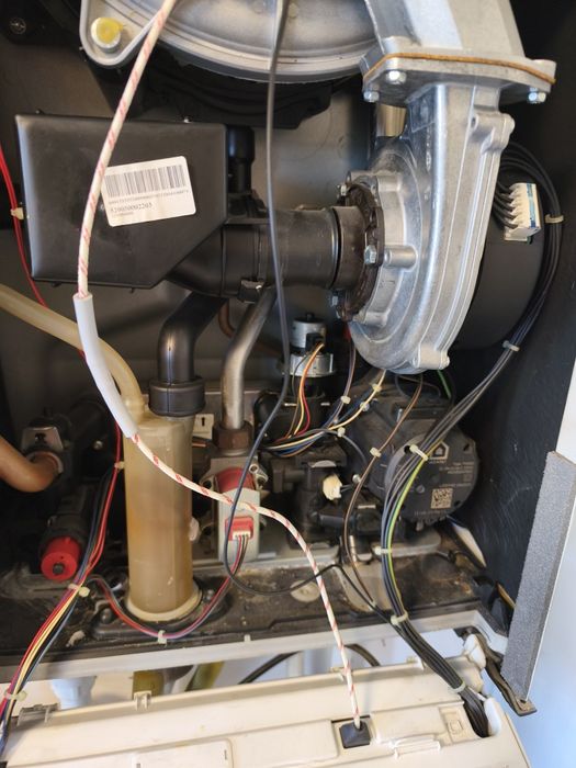 Centrală termica Ariston clas one 24 kW