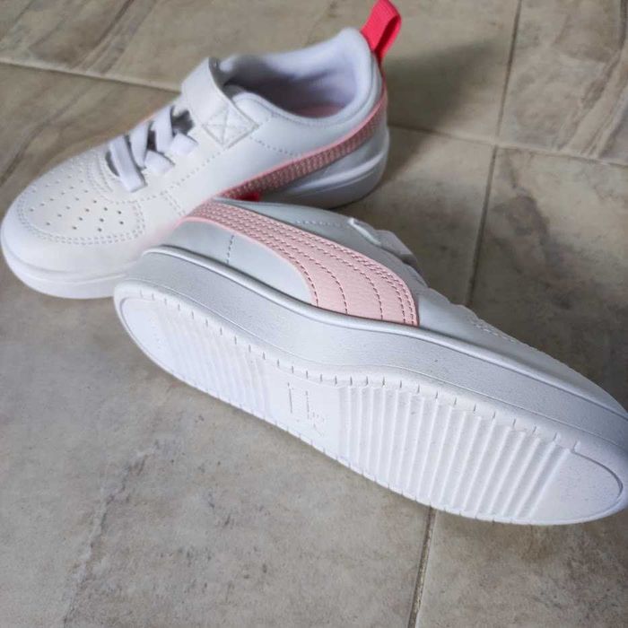 Сникърси    PUMA