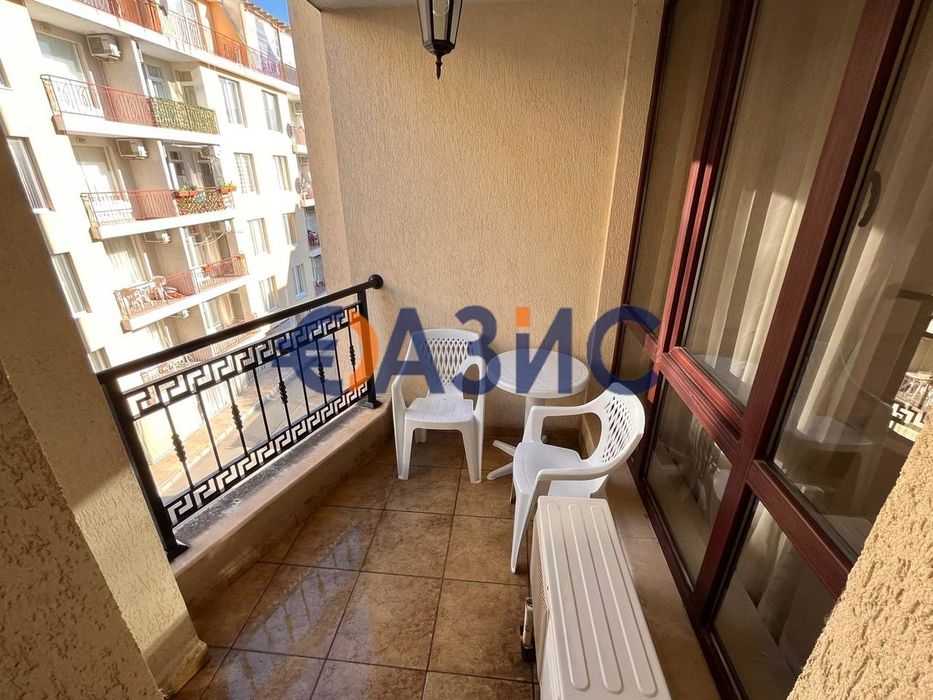 Продава се Двустаен апартамент в к.к. Слънчев бряг - 47 кв.м за 999 €/кв.м - Снимка #12