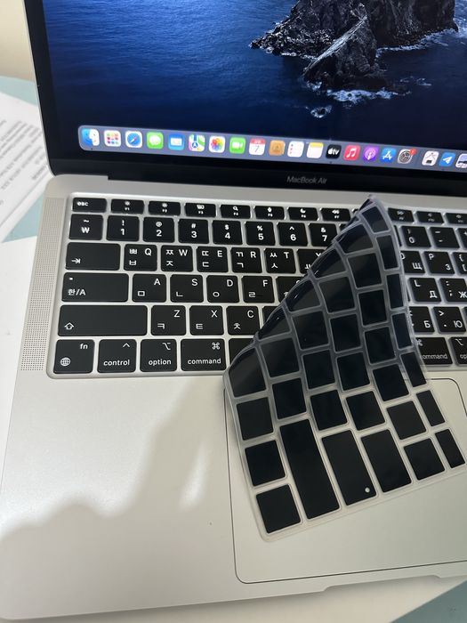 Macbook Air M1 8/256 GB 96% ёмкост