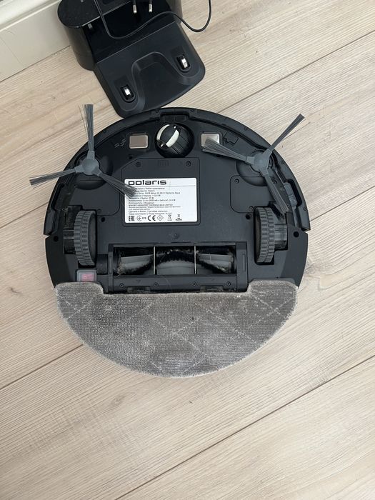 Продам робот пылесос