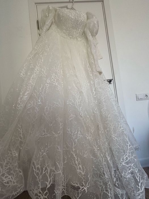 Продам свадебное платье