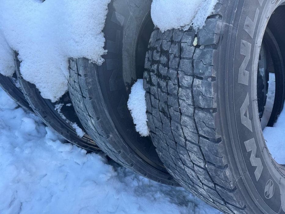 Продам грузовые шины