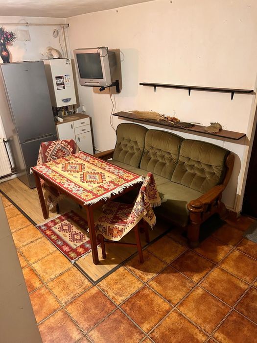 Vand apartament 2 camere zona 1 Mai Craiova