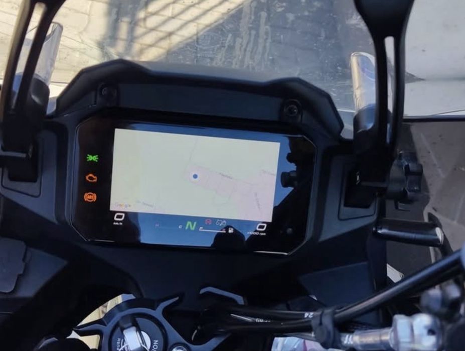 CF Moto 700MT cu ABS