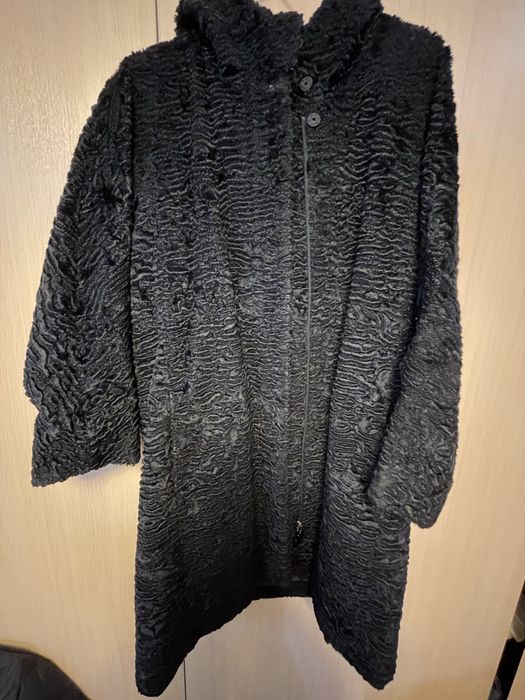 Пальто каракульча (каркулевое)