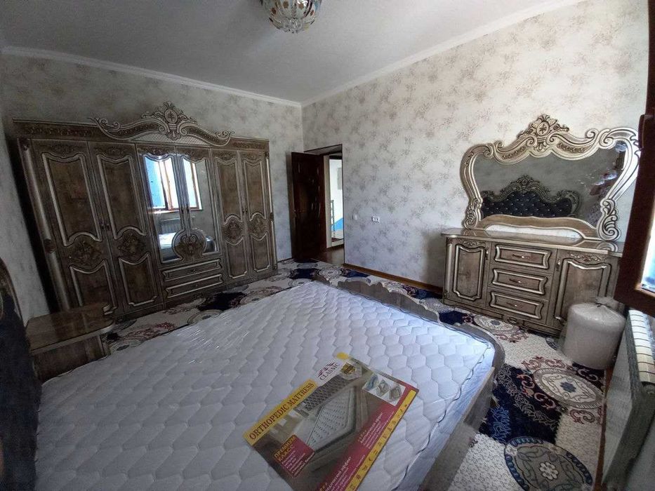 Sharq kalso g'ishtli dom 3-qavatda (5 qavatli) 1 xonali kvartira