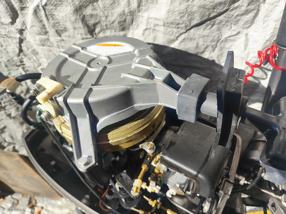 Извънбордов двигател TOHATCU 6 кс. дълъг ботуш