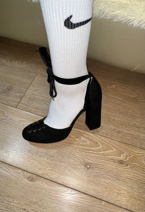 Продам новые туфли