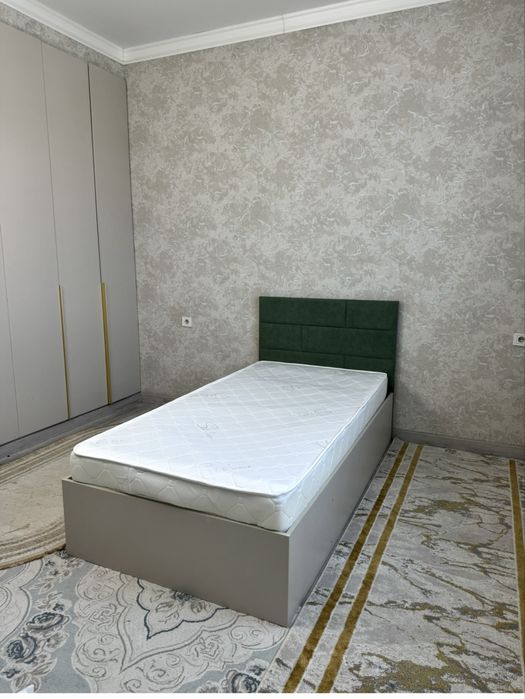 Арзан Крават топ және оптом сатылады