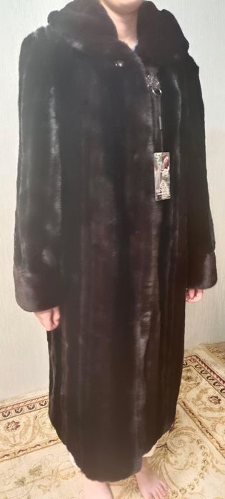 Продам шубу срочно !