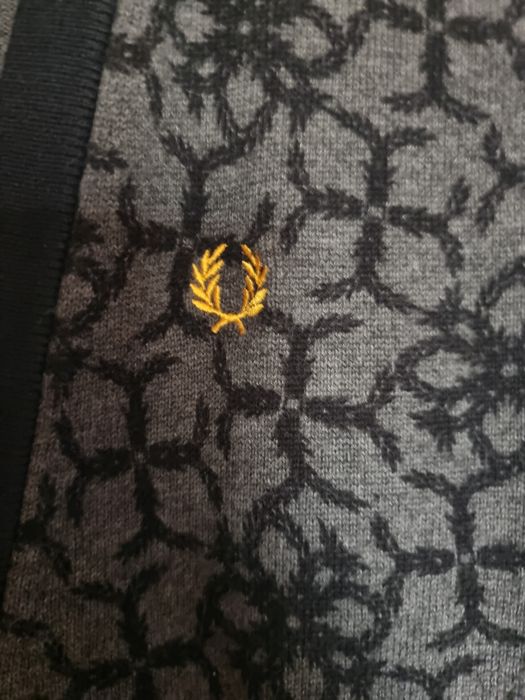 FRED PERRY оригинални дамски жилетки