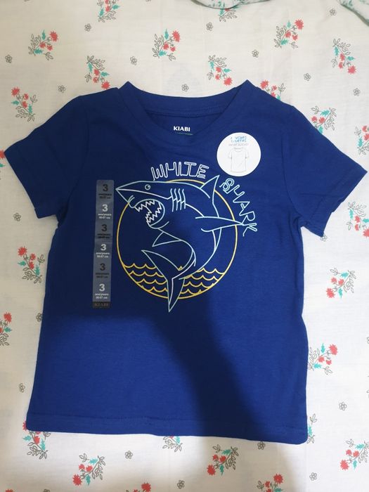 Курточка-ветровка