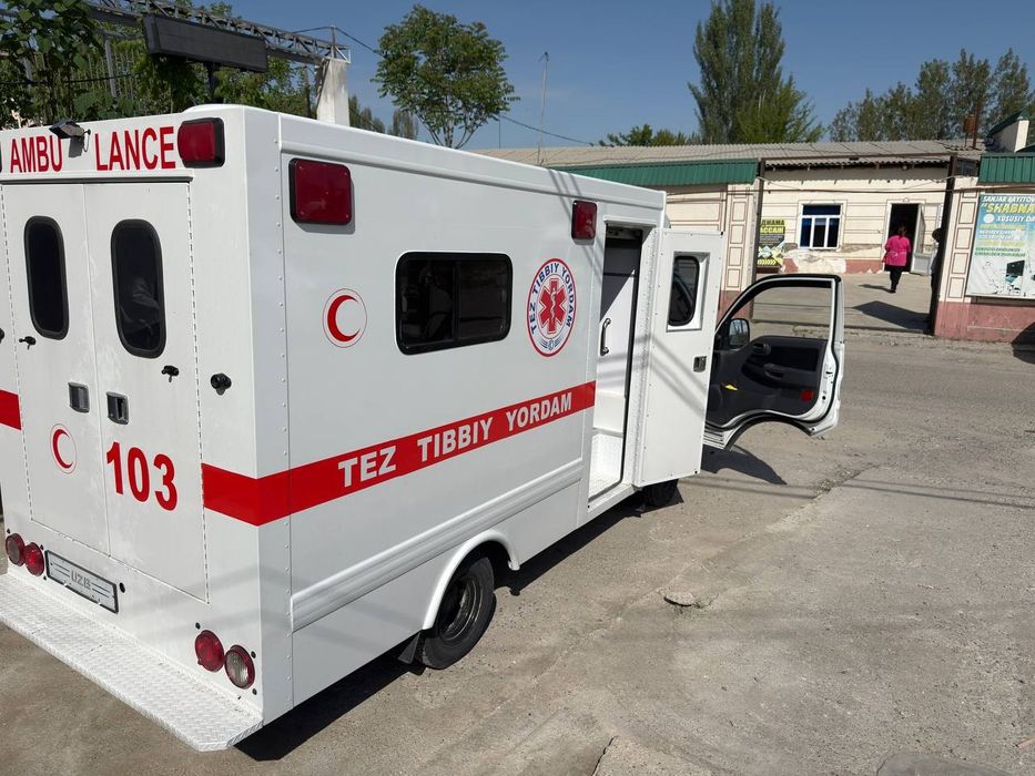 Bemor tashish xizmati Ambulance