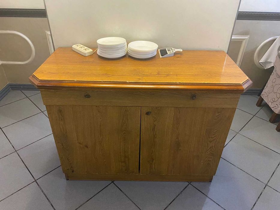 Продам стейшн для кафе