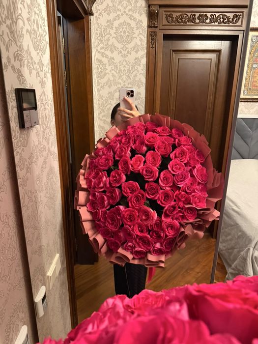 Продаю цветы  метровая роза
