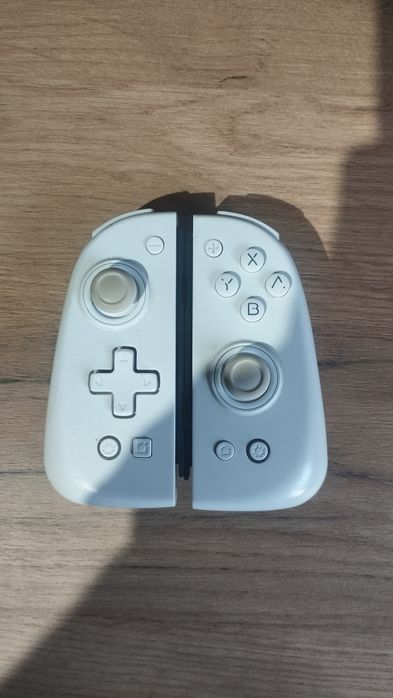 Продаю прошитый Nintendo Switch rev2
