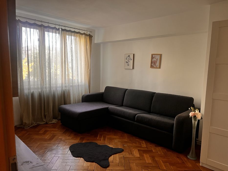 Inchiriez apartament 2 camere Bld General Grigore Balan