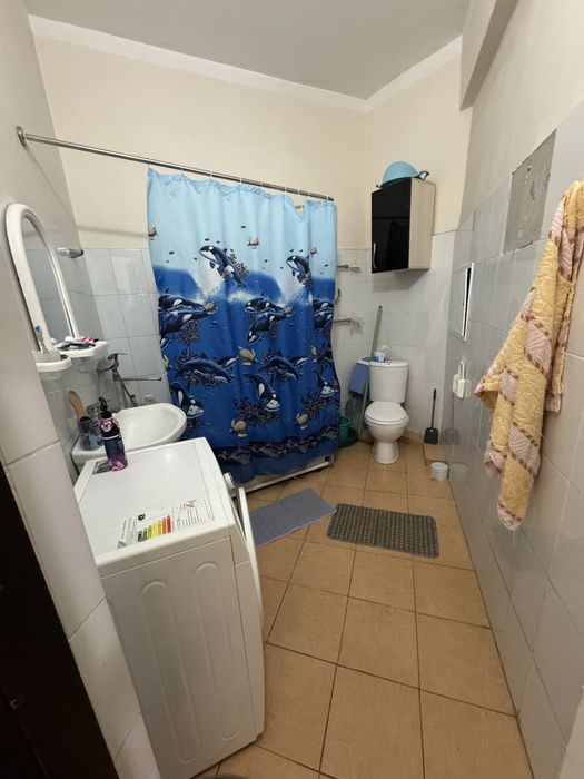 Sergeli 6a da kvartira sotiladi