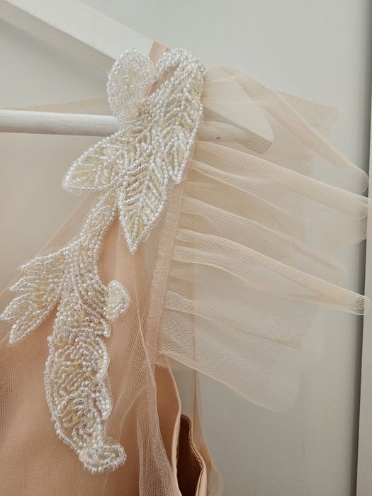 Rochie de ocazie, midi cu tulle si aplicatii