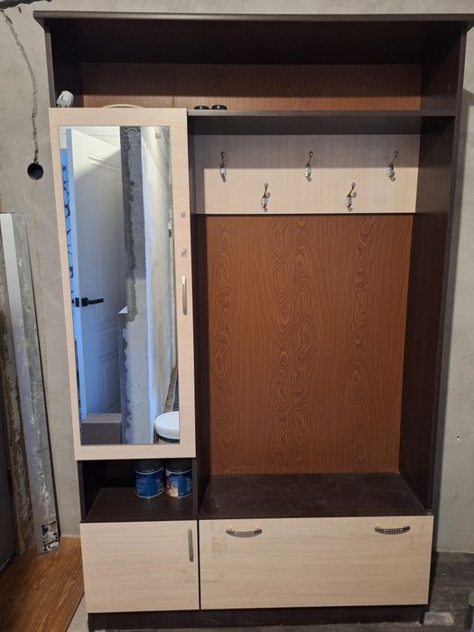 Продам прихожку  с обувницей