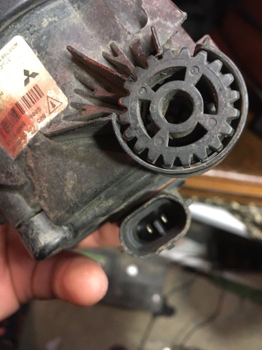 Халоген за Mitsubishi Outlander 2007