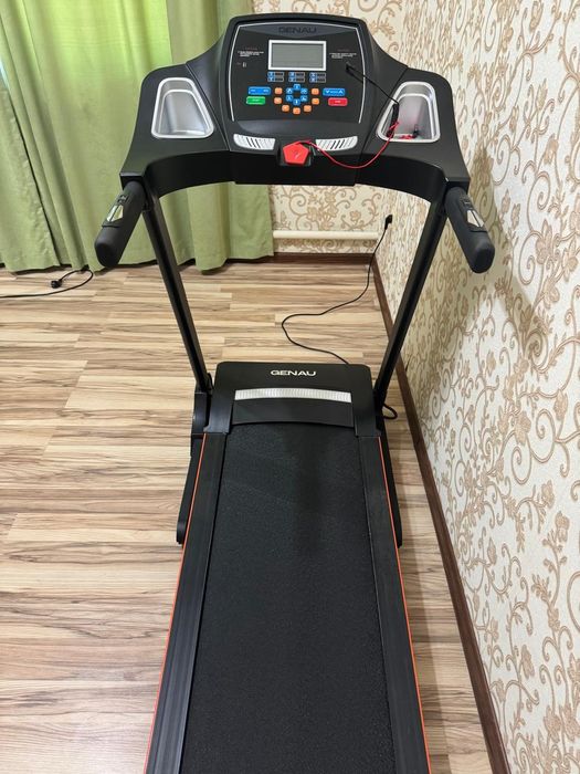 Беговая дорожка Genau TR 50
