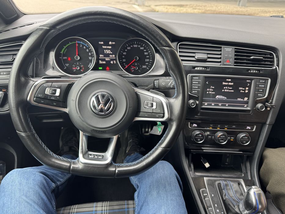 VW Golf 7 GTE 2015 Automat 1.4 benzina 200 CP