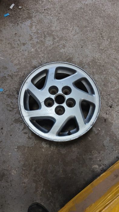 Продам оригинальные диски R15 5/114.3