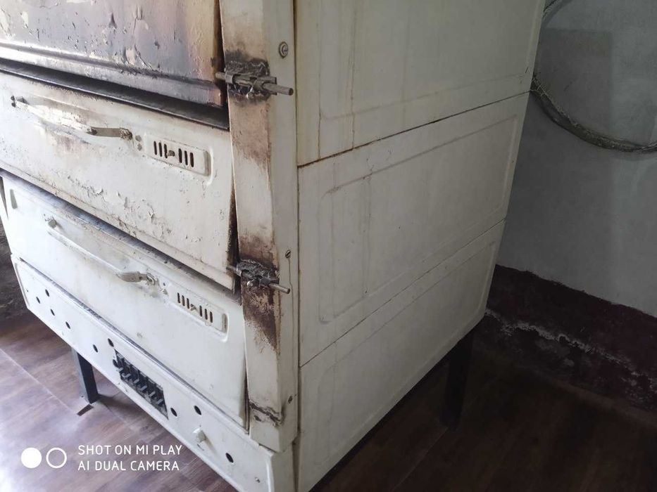 Pechka - non, pishiriq, tabaka va boshqa mahsulotlar pishirsa bo'ladi