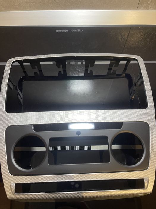 Rama pentru media player skoda