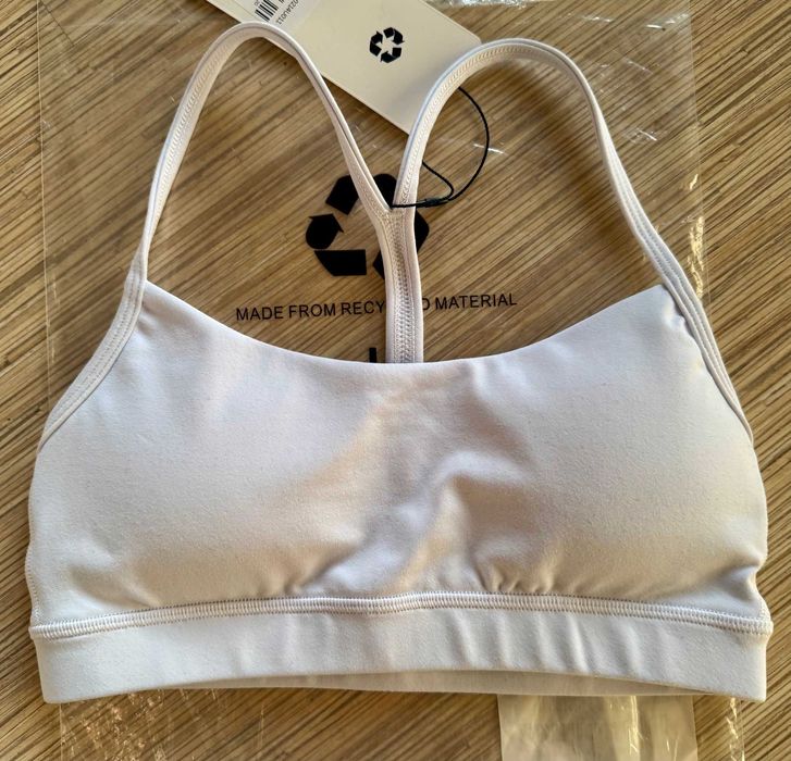 Alo yoga спортен топ