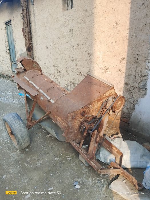 Mini traktor sotiladi