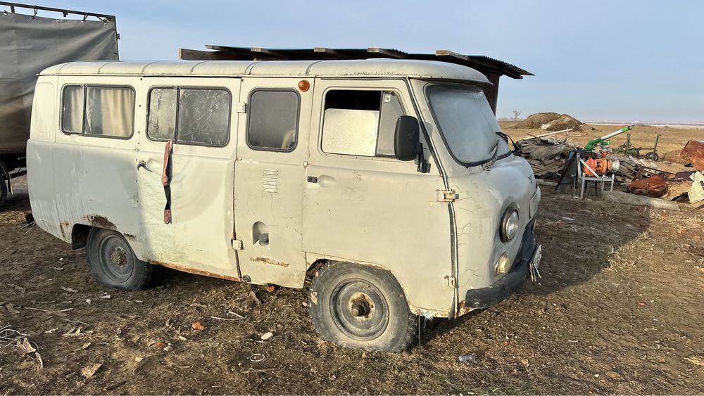 Уаз буханка сатылады.   Влслсльсбаббсбс