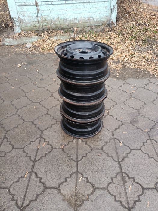 Продам диски на 14