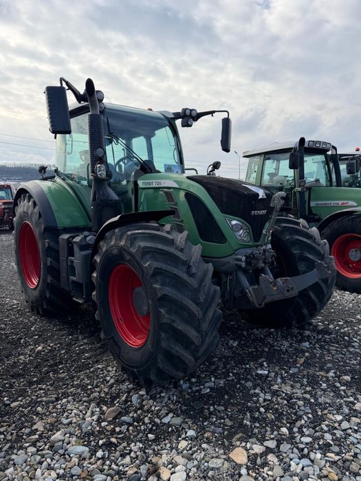 Tractor agricol Fendt 720 Vario