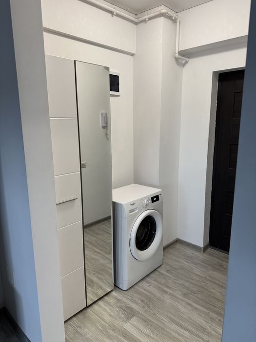 Inchiriez Garsoniera in Complex Pollux Chiajna