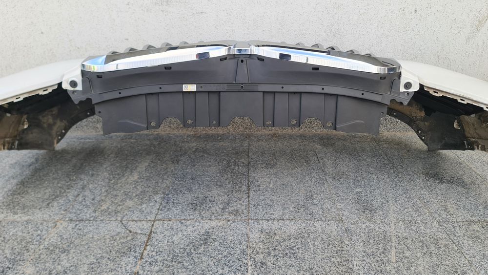 Spoiler bara fata grila activa armatura completa BMW X5 G05 X line