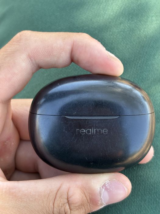 Realme buds T100